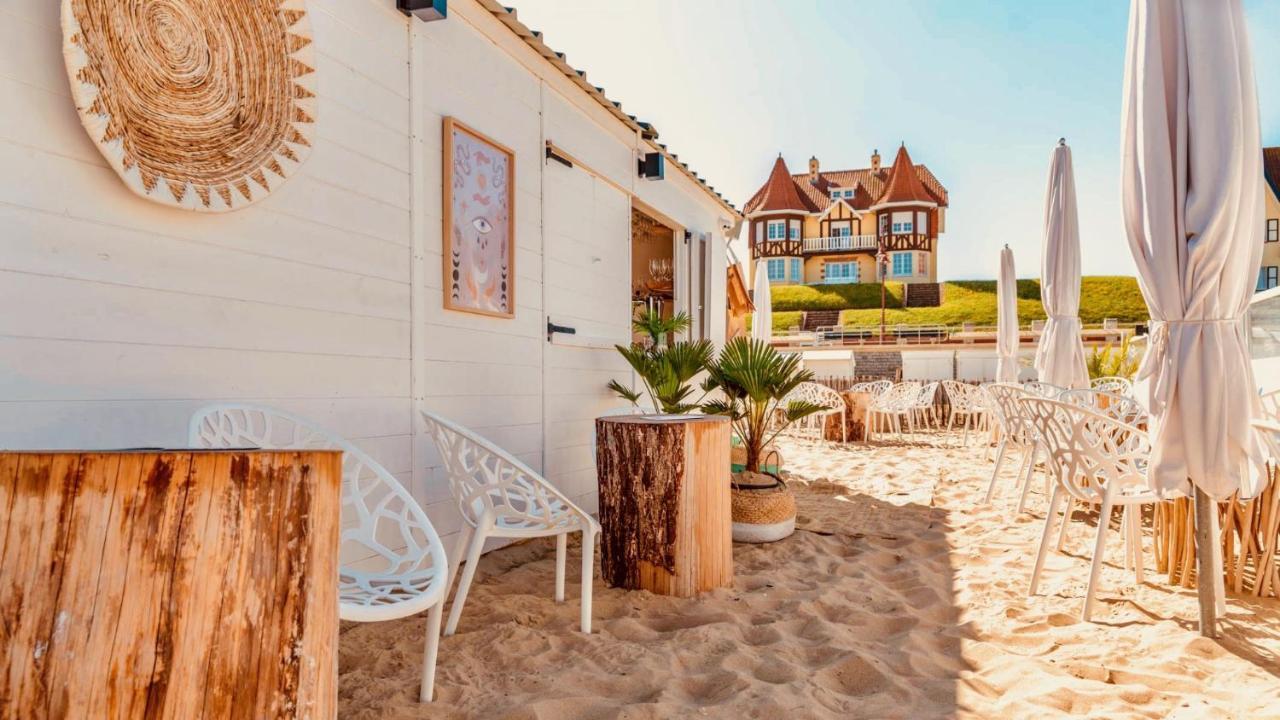Relax @The Beach Де Хаан Екстериор снимка